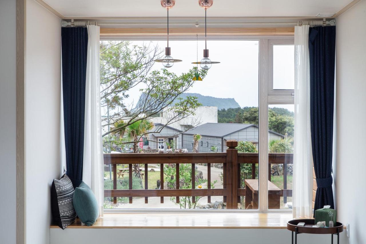 Вилла Jeju Abientot Согвипхо Экстерьер фото