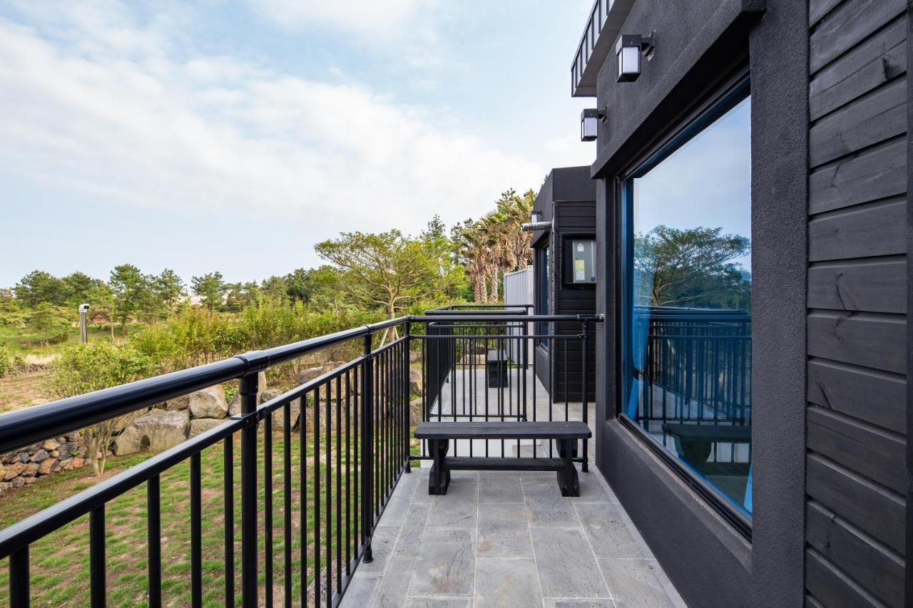 Вилла Jeju Abientot Согвипхо Экстерьер фото