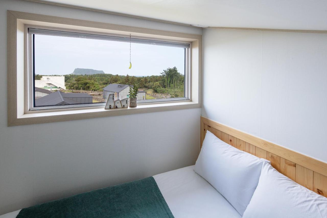 Вилла Jeju Abientot Согвипхо Экстерьер фото